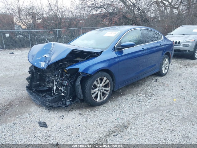 Chrysler 200 Limited 2015 1C3CCCAB1FN507690 Image 2