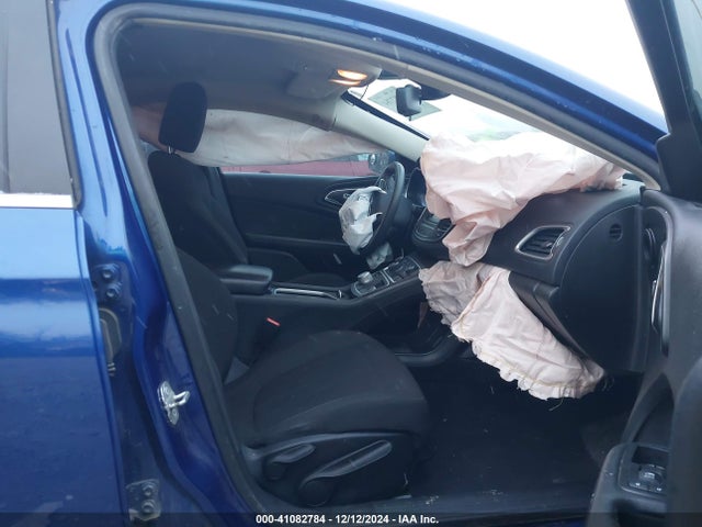 Chrysler 200 Limited 2015 1C3CCCAB1FN507690 Image 5