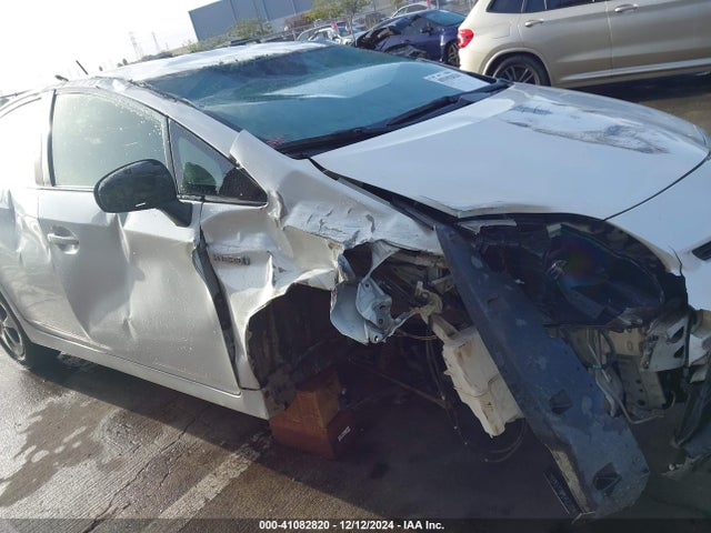 JTDKN3DU0E0387813 Toyota Prius