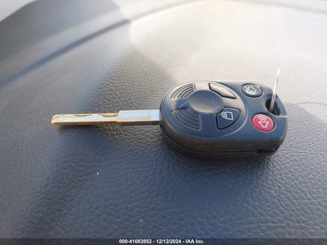 Ford FOCUS SE 2018 1FADP3F25JL250217 Image 11