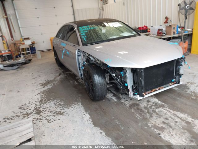 2022 AUDI S8 WAULSAF8XNN002582