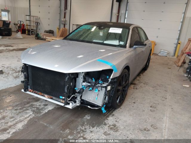 2022 AUDI S8 WAULSAF8XNN002582 Photo 1