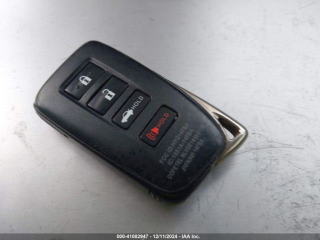 JTHBA1D27G5017722 Lexus IS 200T