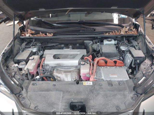 JTJBJRBZ2J2085755 Lexus NX 300H