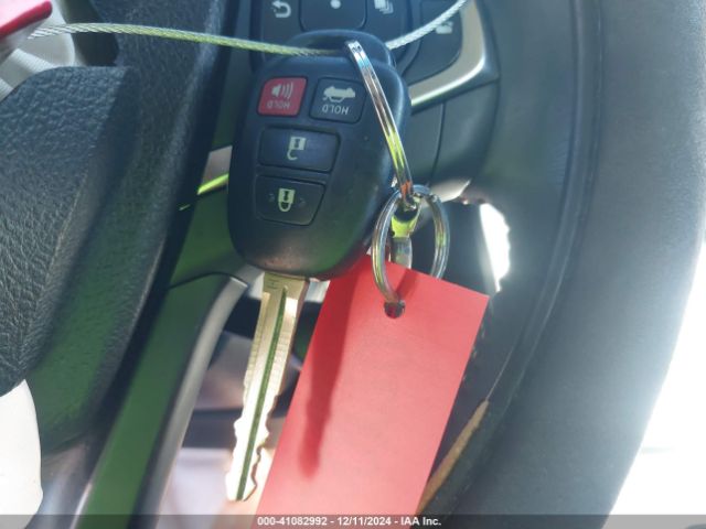 4T1BF1FK4HU763385 Toyota CAMRY SE