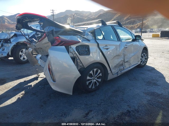 Toyota Prius Prime Limited 2021 JTDKAMFP3M3180368 Image 4