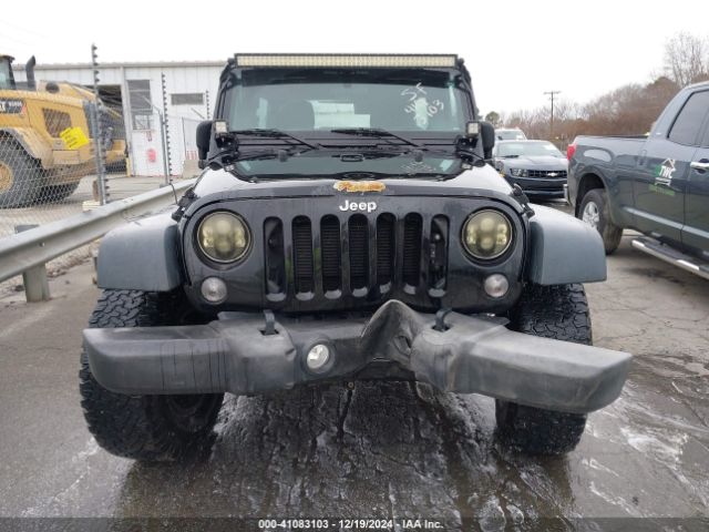 1C4BJWDG7GL349035 Jeep Wrangler Unlimited Sport