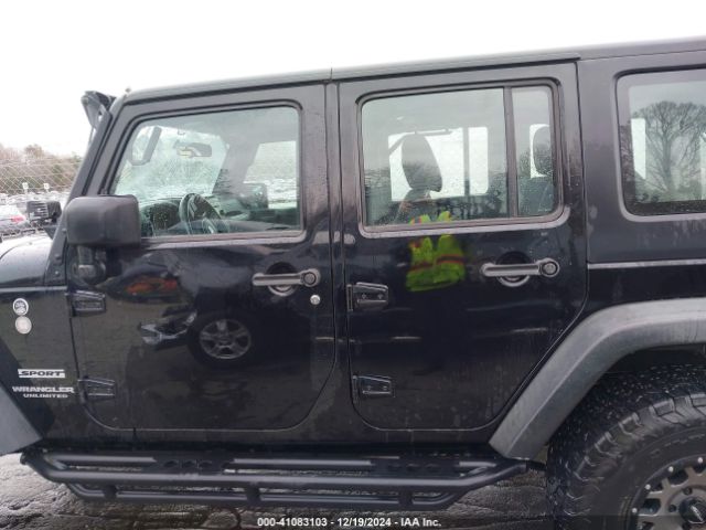1C4BJWDG7GL349035 Jeep Wrangler Unlimited Sport