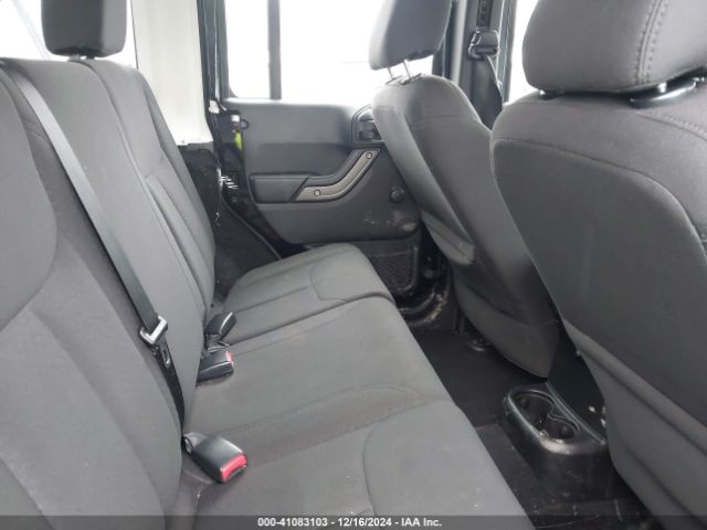 1C4BJWDG7GL349035 Jeep Wrangler Unlimited Sport