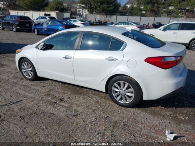 KNAFX4A8XE5106450 KIA FORTE EX