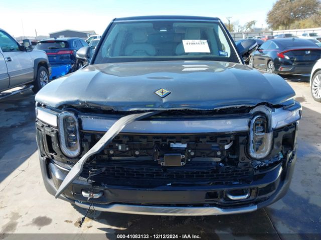 7PDSGABA9PN015604 Rivian R1s Adventure