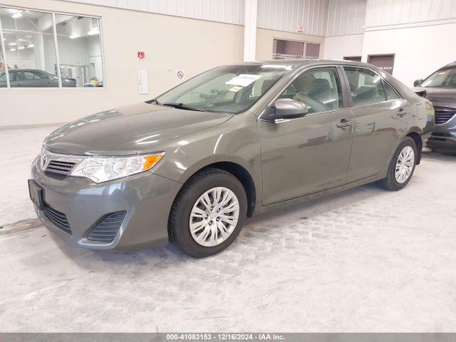 4T1BF1FK2EU830514 Toyota CAMRY L