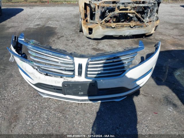 5LMCJ2D93GUJ24077 Lincoln MKC SELECT