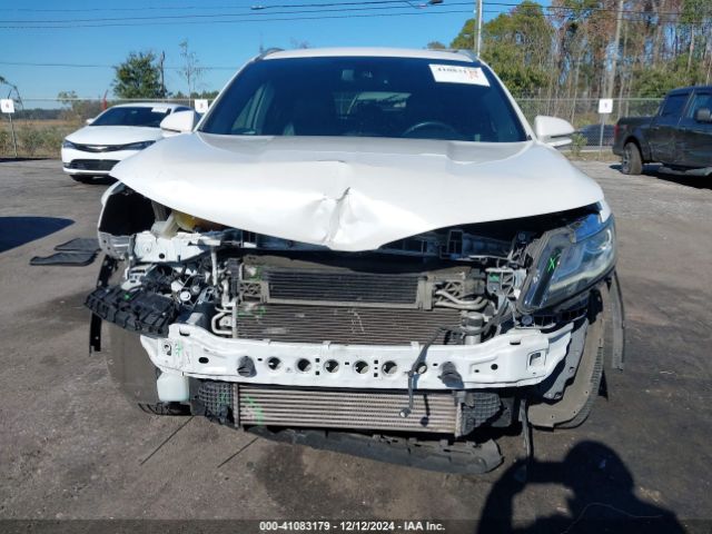 5LMCJ2D93GUJ24077 Lincoln MKC SELECT