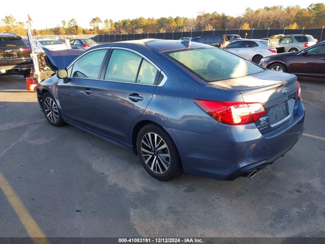 Subaru Legacy 2.5i Premium 2018 4S3BNAF69J3023787 Image 3