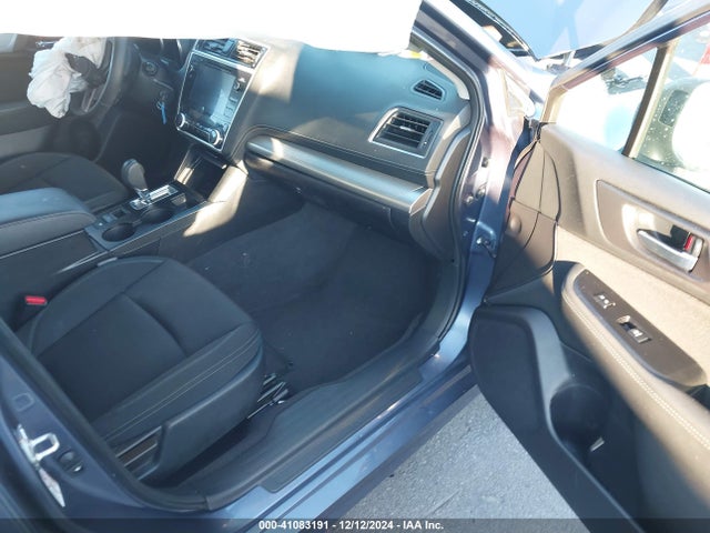 Subaru Legacy 2.5i Premium 2018 4S3BNAF69J3023787 Image 5