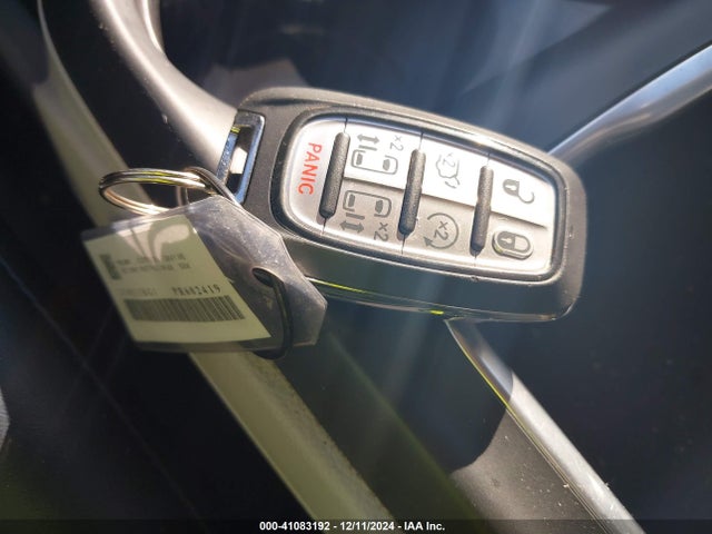 Chrysler Pacifica Touring L 2023 2C4RC1BG1PR602419 Image 11