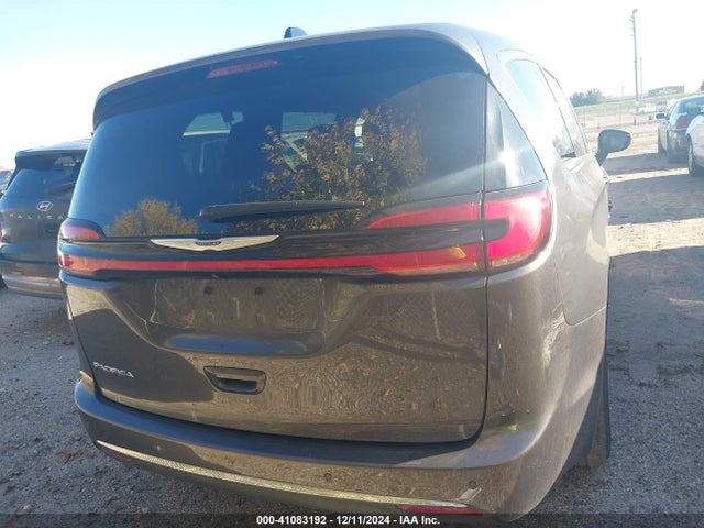 Chrysler Pacifica Touring L 2023 2C4RC1BG1PR602419 Image 16