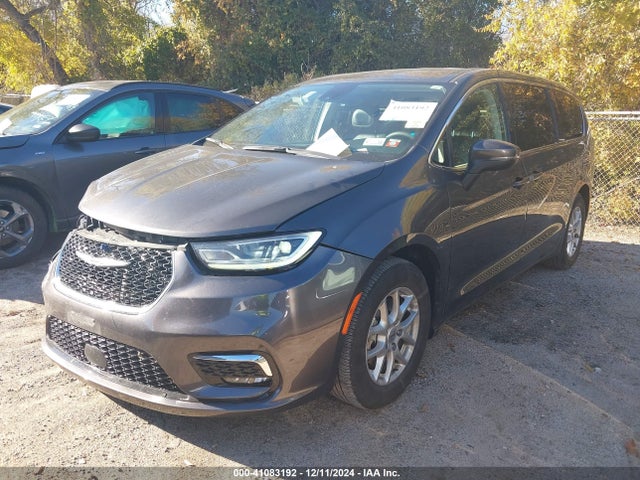Chrysler Pacifica Touring L 2023 2C4RC1BG1PR602419 Image 2
