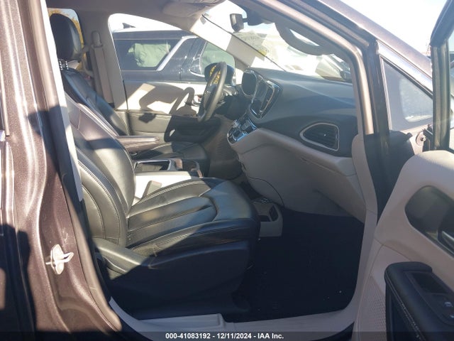 Chrysler Pacifica Touring L 2023 2C4RC1BG1PR602419 Image 5