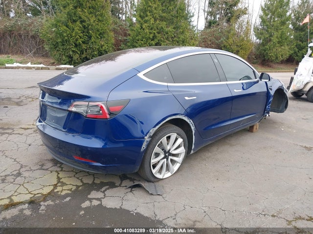 2018 TESLA MODEL 3 5YJ3E1EA9JF035015 Photo 3