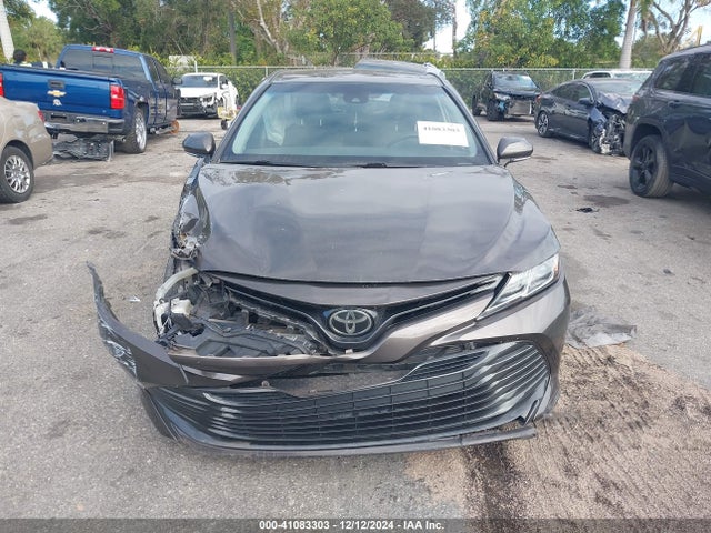 4T1B11HK5JU006934 Toyota CAMRY LE