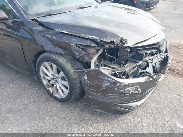 4T1B11HK5JU006934 Toyota CAMRY LE
