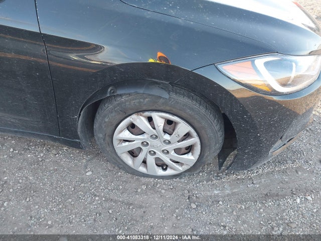 Hyundai ELANTRA SE 2018 5NPD74LF8JH400820 Image 6