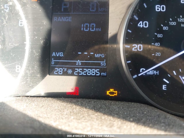 Hyundai ELANTRA SE 2018 5NPD74LF8JH400820 Image 7