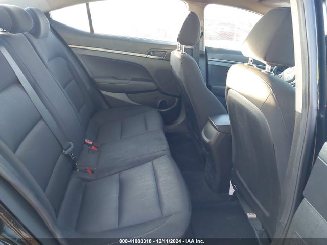 Hyundai ELANTRA SE 2018 5NPD74LF8JH400820 Image 8