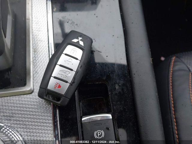 2022 MITSUBISHI OUTLANDER JA4J4VA8XNZ030369 Photo 10