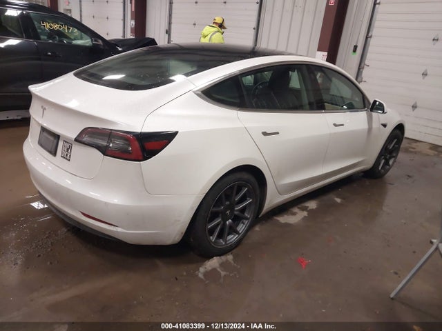 2019 TESLA MODEL 3 5YJ3E1EA9KF310285 Photo 3