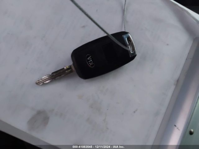 KNAFX4A86F5261367 KIA FORTE EX