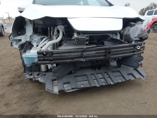 1N4AZ1CP2KC305435 Nissan Leaf Sl