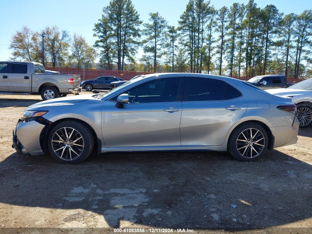 4T1G11AK2RU205421 Toyota CAMRY SE
