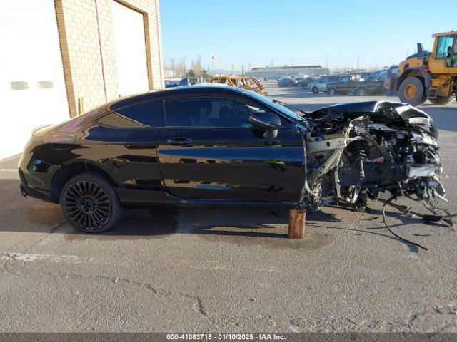 WDDWJ8DB4KF823778 Mercedes-Benz C 300