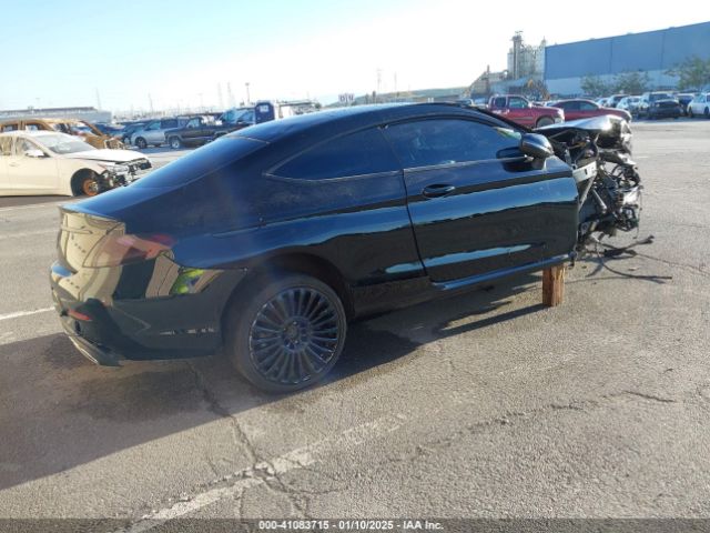 WDDWJ8DB4KF823778 Mercedes-Benz C 300