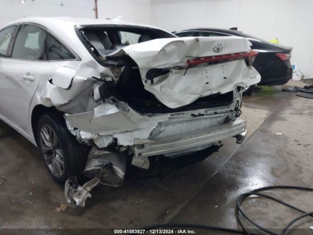 4T1AZ1FB5LU045937 Toyota AVALON XLE
