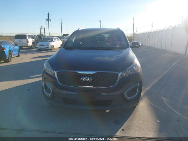 5XYPG4A55HG338169 KIA Sorento 3.3l Lx