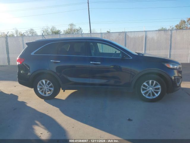 5XYPG4A55HG338169 KIA Sorento 3.3l Lx