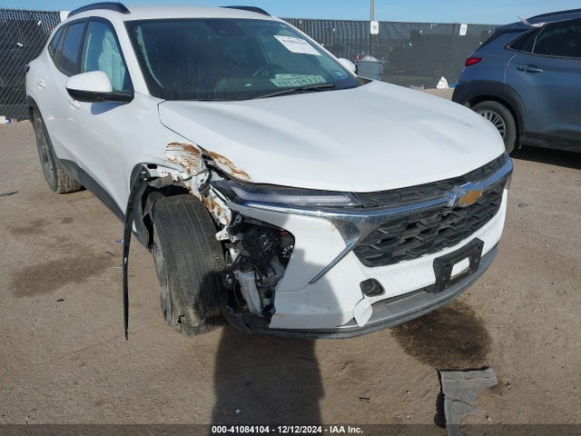 KL77LHE25RC210746 Chevrolet Trax Fwd Lt