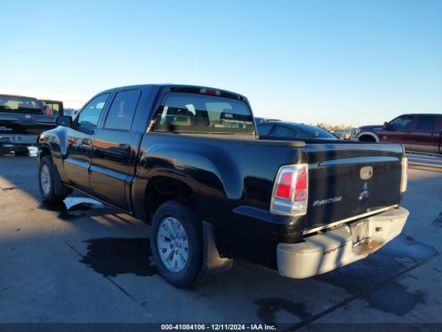 2006 MITSUBISHI RAIDER 1Z7HC28KX6S554756 Photo 2