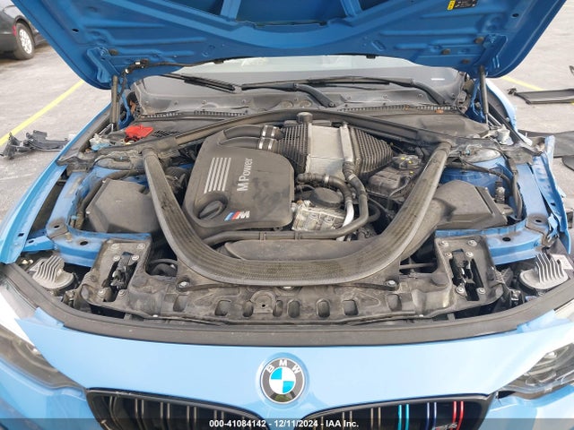 WBS4Z9C52JED22772 BMW M4