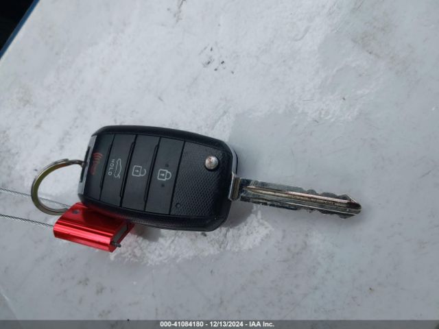 KNAFX4A80F5332806 KIA FORTE EX