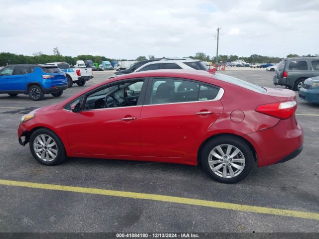 KNAFX4A80F5332806 KIA FORTE EX