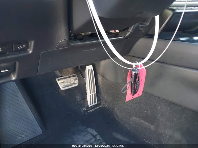 JTHY3JBH8K2005312 Lexus Ux 200 F Sport
