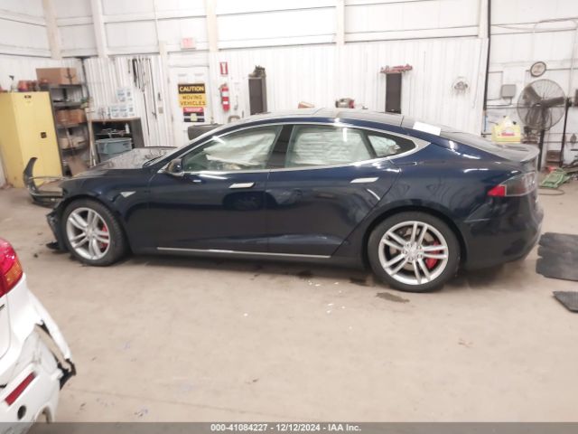 5YJSA1H22EFP62787 Tesla Model S P85d