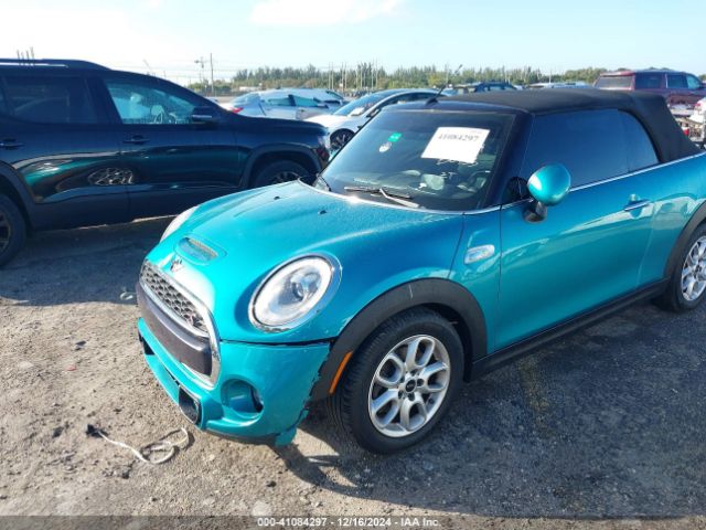 WMWWG9C51J3E38933 Mini Convertible Cooper S