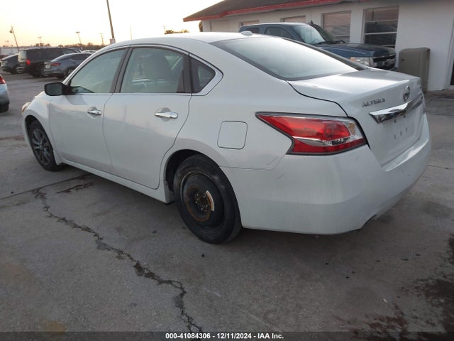 1N4AL3AP5FN398882 Nissan Altima 2.5 S