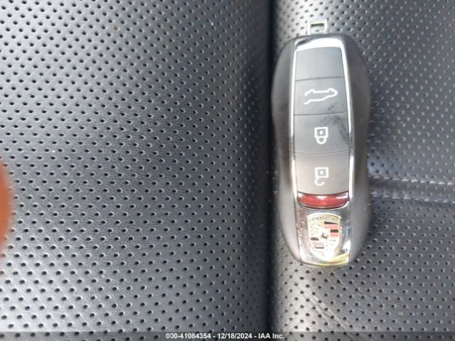 WP1AA2A51LLB04201 Porsche Macan
